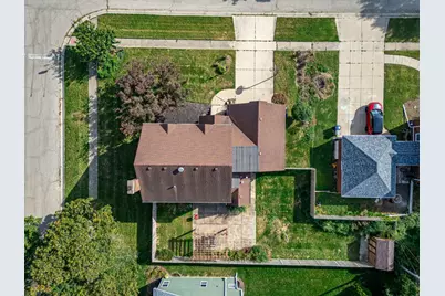 1300 Wolff Avenue, Elgin, IL 60123 - Photo 35