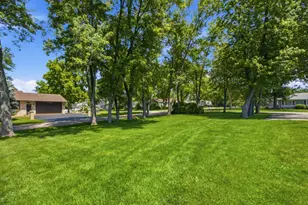 [Address not provided], Lake Villa, IL 60046 - Photo 53