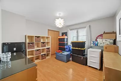 8850 S Mozart Avenue, Evergreen Park, IL 60805 - Photo 9