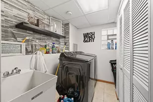 8850 S Mozart Ave, Evergreen Park, IL 60805 - Photo 21