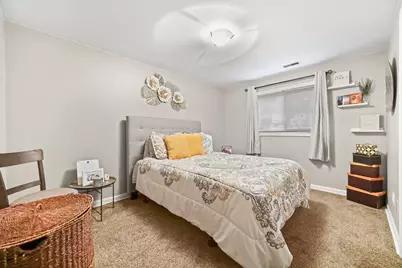 8850 S Mozart Avenue, Evergreen Park, IL 60805 - Photo 19
