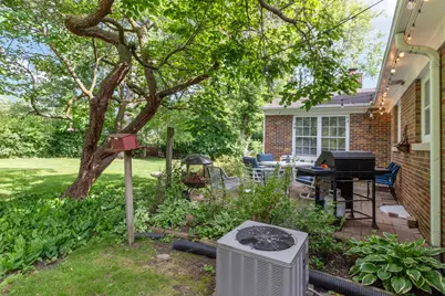 915 N Pine Avenue, Arlington Heights, IL 60004 - Photo 35