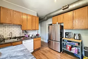 1058 N Rockwell St, Chicago, IL 60622 - Photo 3