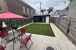 2427 S Christiana Ave, Chicago, IL 60623 - Photo 13