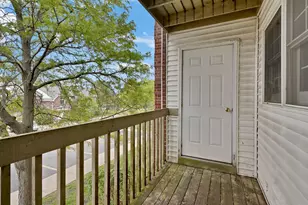 330 Leah Ln, Woodstock, IL 60098 - Photo 17