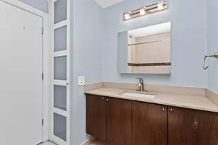 5445 N Sheridan Rd, Chicago, IL 60640 - Photo 21