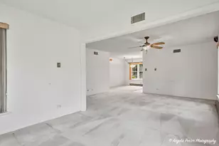 7227 Wheaton Ln, Fox Lake, IL 60020 - Photo 7
