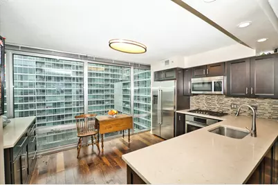 9655 Woods Drive #1001, Skokie, IL 60077 - Photo 17