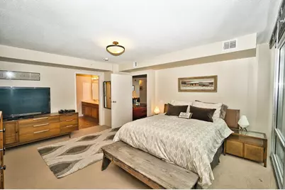 9655 Woods Drive #1001, Skokie, IL 60077 - Photo 27
