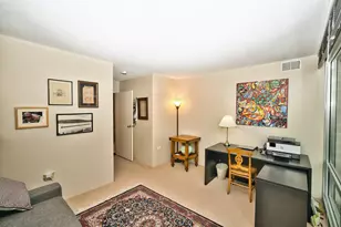 9655 Woods Dr, Skokie, IL 60077 - Photo 31