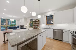 1054 N Hermitage Ave, Chicago, IL 60622 - Photo 9