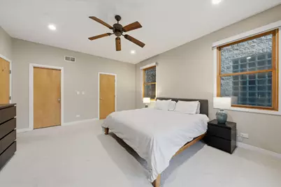 1054 N Hermitage Avenue #1, Chicago, IL 60622 - Photo 13