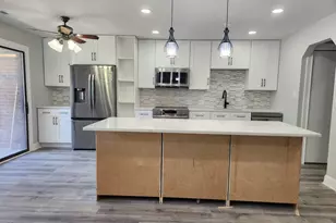 9242 Gross Point Rd, Skokie, IL 60077 - Photo 3