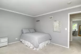 1265 Downing St, Roselle, IL 60172 - Photo 17