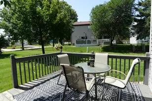 1265 Downing St, Roselle, IL 60172 - Photo 25