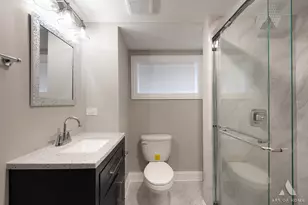 6127 W 79th Pl, Burbank, IL 60459 - Photo 7