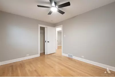 6127 W 79th Place, Burbank, IL 60459 - Photo 9