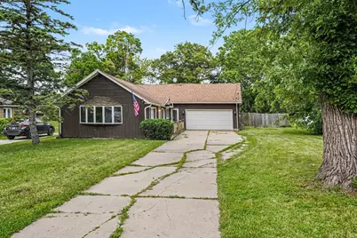 26330 W Grapevine Avenue, Antioch, IL 60002 - Photo 1