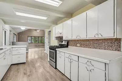 26330 W Grapevine Avenue, Antioch, IL 60002 - Photo 9