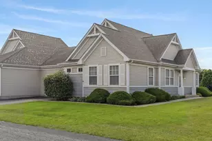 2549 Lincoln Park Ct, Crest Hill, IL 60403 - Photo 3