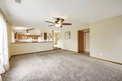 7005 Cornwall Drive, Joliet, IL 60431 - Photo 13