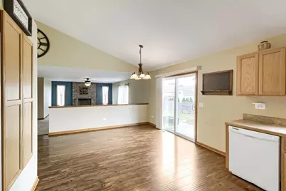 7005 Cornwall Drive, Joliet, IL 60431 - Photo 11