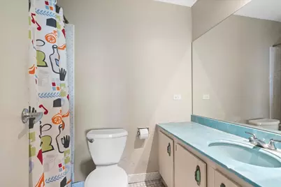 7141 N Kedzie Avenue #601, Chicago, IL 60645 - Photo 11