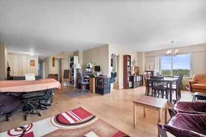 7141 N Kedzie Avenue #601, Chicago, IL 60645 - Photo 5