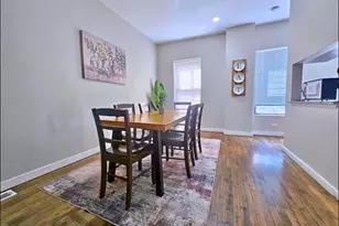 610 N May St, Chicago, IL 60642 - Photo 5