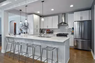 5632 W Pensacola Ave, Chicago, IL 60634 - Photo 9