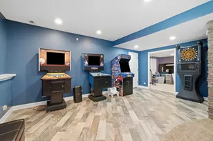 4 Stillwater Ct, Algonquin, IL 60102 - Photo 33