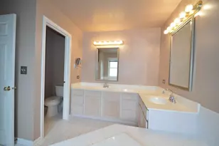 3301 Banford Cir, Lake in the Hills, IL 60156 - Photo 19