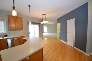 3301 Banford Cir, Lake in the Hills, IL 60156 - Photo 9