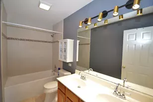 3301 Banford Cir, Lake in the Hills, IL 60156 - Photo 31