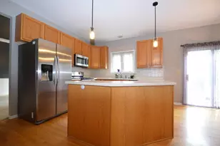 3301 Banford Cir, Lake in the Hills, IL 60156 - Photo 7