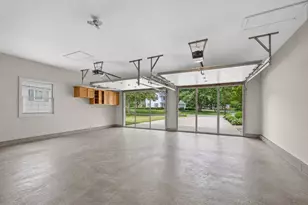 1340 Williamsburg Rd, Rockford, IL 61107 - Photo 37
