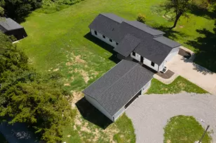 956 Auburn Ln SE, Orangeville, IL 62939 - Photo 43