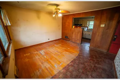 8919 W 95th Street, Palos Hills, IL 60465 - Photo 5
