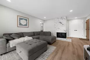 7010 Park Ln Ct, Woodridge, IL 60517 - Photo 3