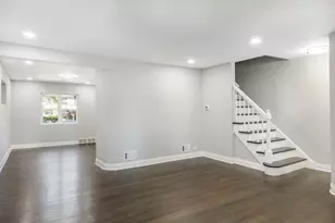 142 Callan Ave, Evanston, IL 60202 - Photo 11