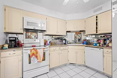 6033 N Sheridan Road #24B, Chicago, IL 60660 - Photo 17