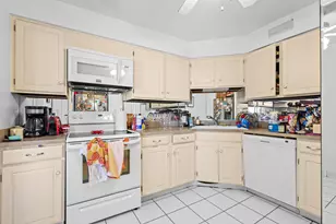 6033 N Sheridan Rd, Chicago, IL 60660 - Photo 17