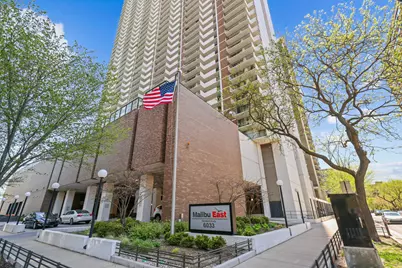 6033 N Sheridan Road #24B, Chicago, IL 60660 - Photo 1