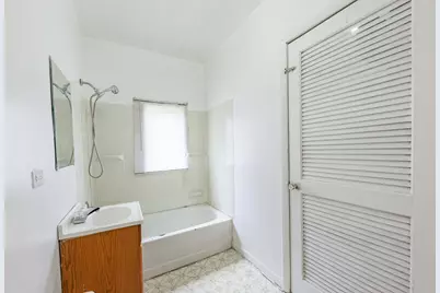 832 E 153 Street, Phoenix, IL 60426 - Photo 23