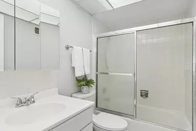 250 W Parliament Place #216, Mount Prospect, IL 60056 - Photo 17