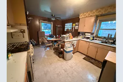 9559 S Mozart Avenue, Evergreen Park, IL 60805 - Photo 5