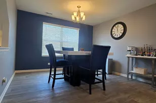 612 Spring Leaf Dr, Joliet, IL 60431 - Photo 7