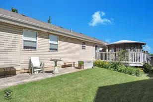 930 Meadowbrook Rd, Elwood, IL 60421 - Photo 23