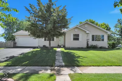 930 Meadowbrook Road, Elwood, IL 60421 - Photo 1