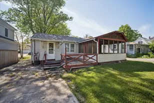 735 Prairie Ave, Barrington, IL 60010 - Photo 3